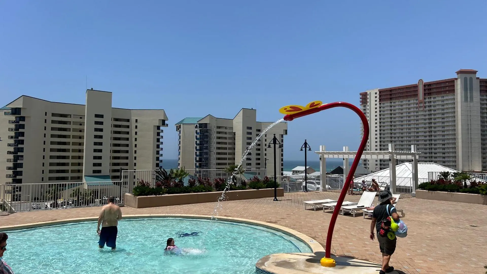 Spacious 4Bd Gulfview Resort Condo! 5 Pools! Free Beach Chairs! By Dolce Vita Getaways Panama City Beach United States