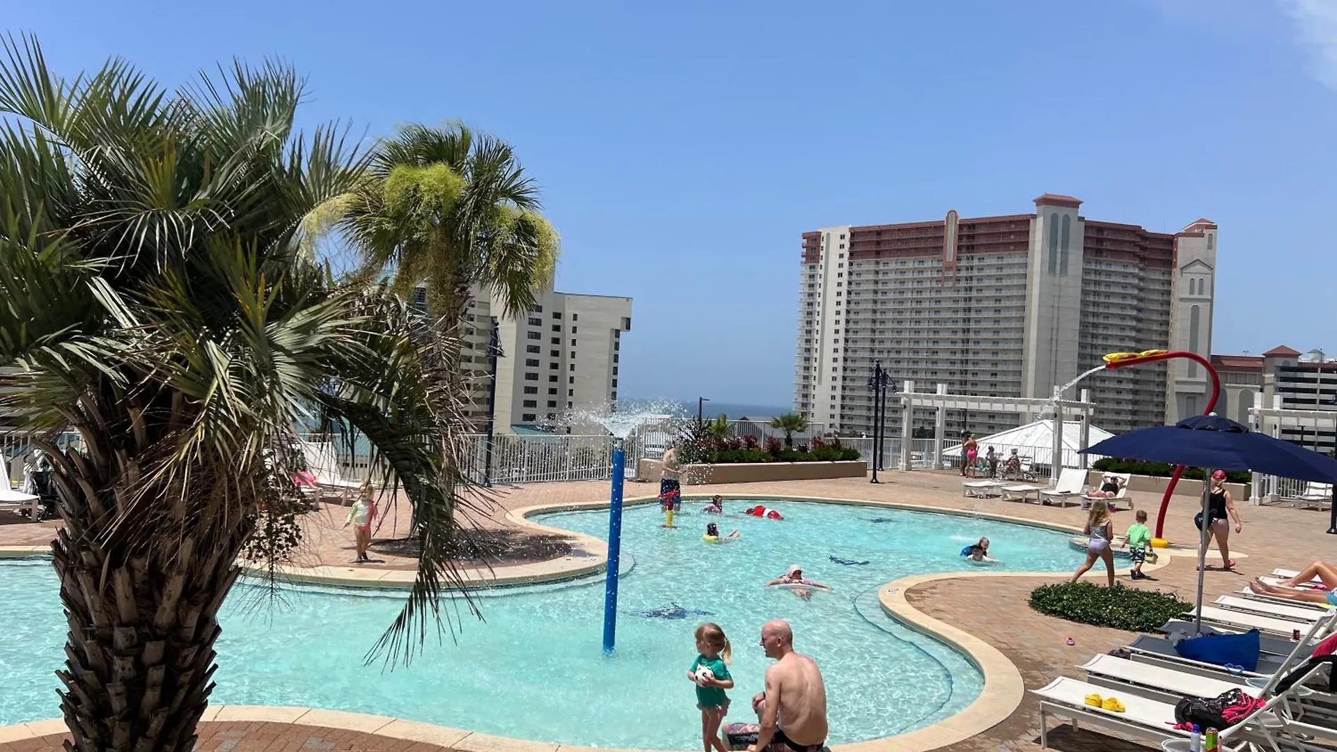 Spacious 4Bd Gulfview Resort Condo! 5 Pools! Free Beach Chairs! By Dolce Vita Getaways Panama City Beach 0*,  United States