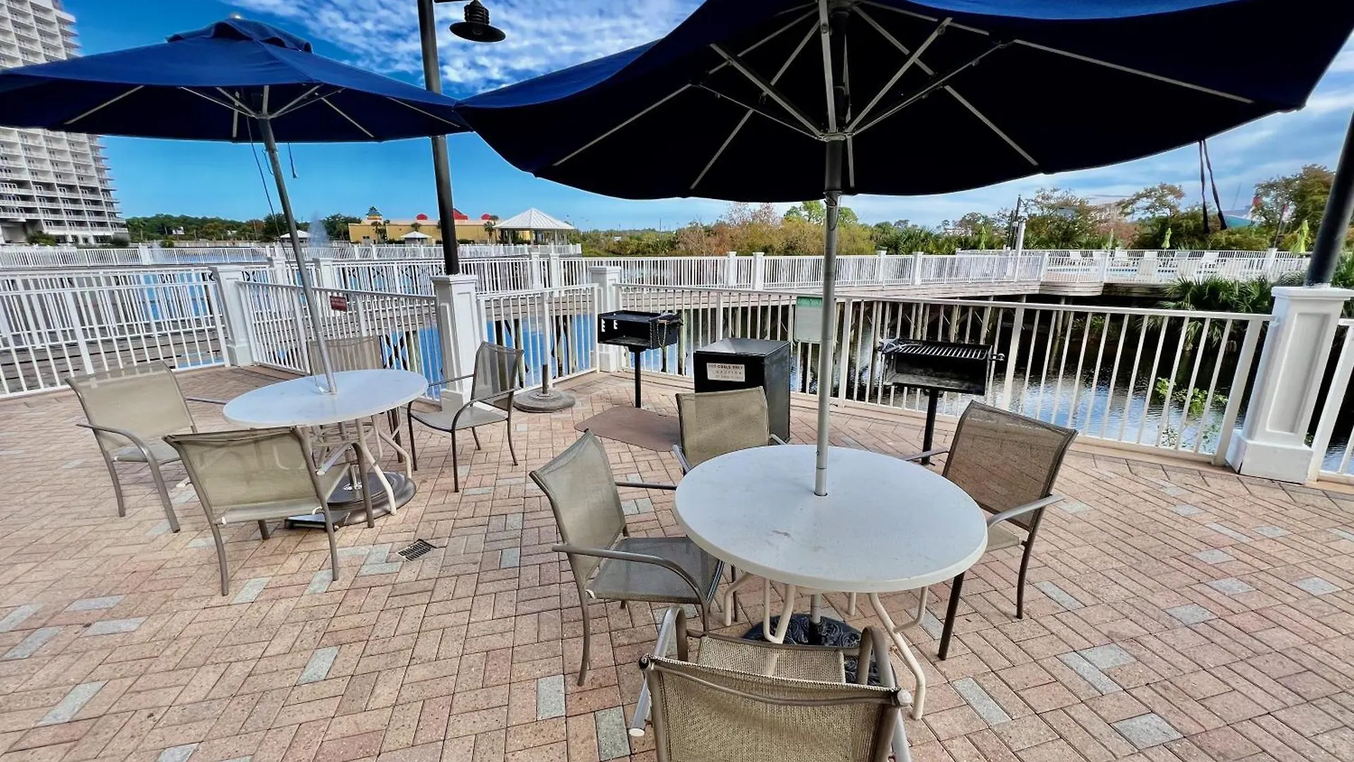 Spacious 4Bd Gulfview Resort Condo! 5 Pools! Free Beach Chairs! By Dolce Vita Getaways Panama City Beach Apartment