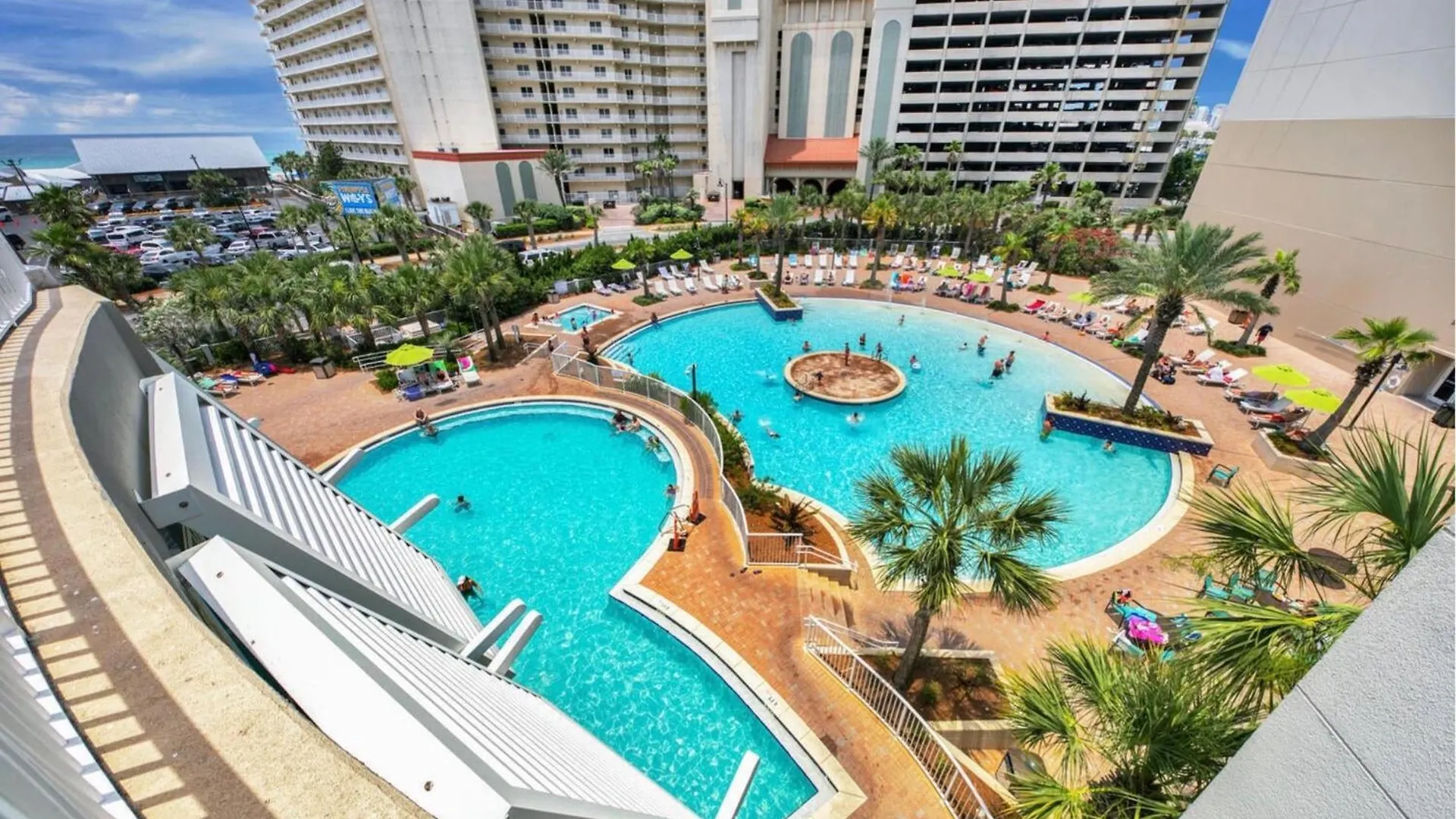 Apartment Spacious 4Bd Gulfview Resort Condo! 5 Pools! Free Beach Chairs! By Dolce Vita Getaways Panama City Beach