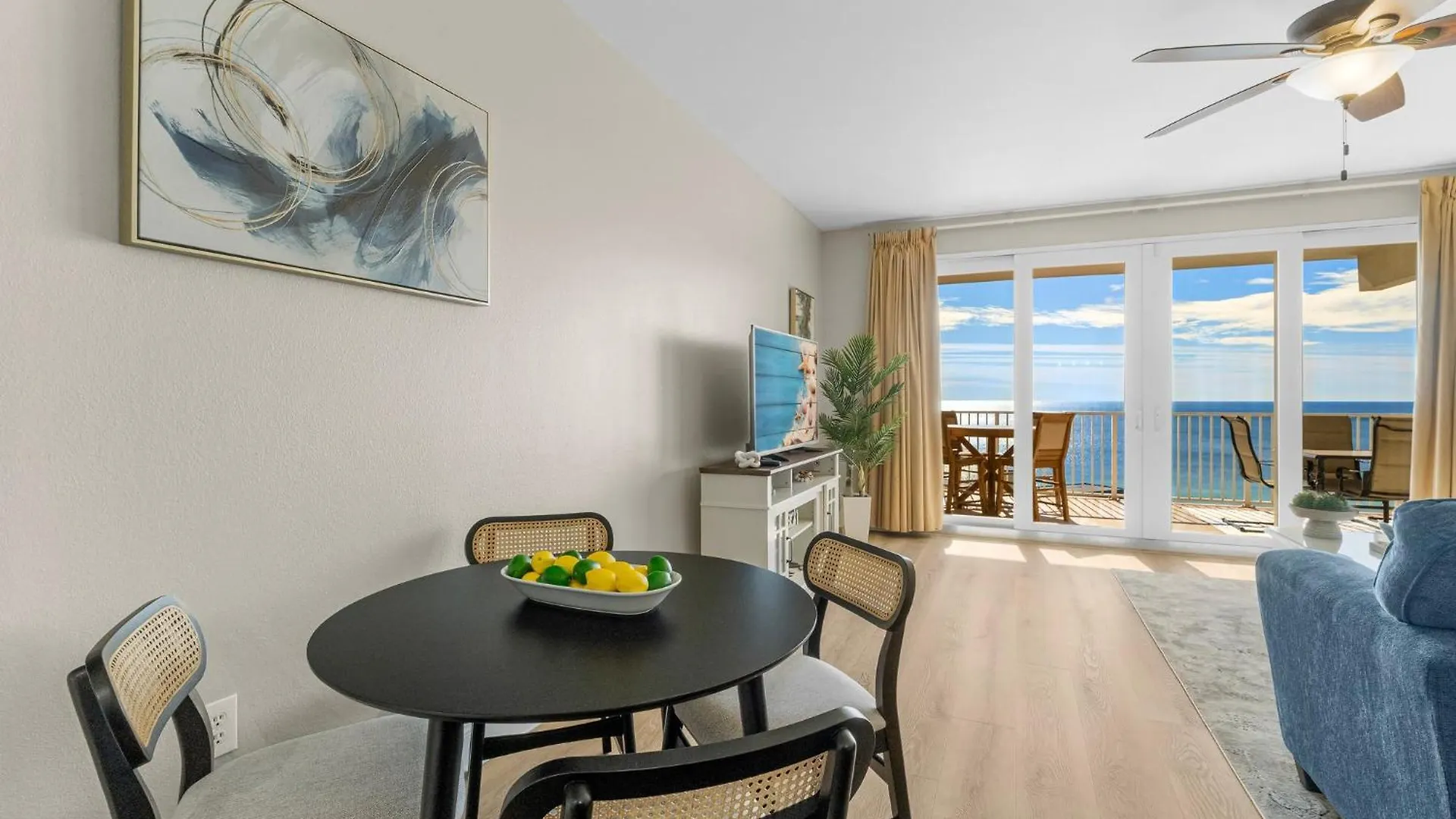 Spacious 4Bd Gulfview Resort Condo! 5 Pools! Free Beach Chairs! By Dolce Vita Getaways Panama City Beach United States