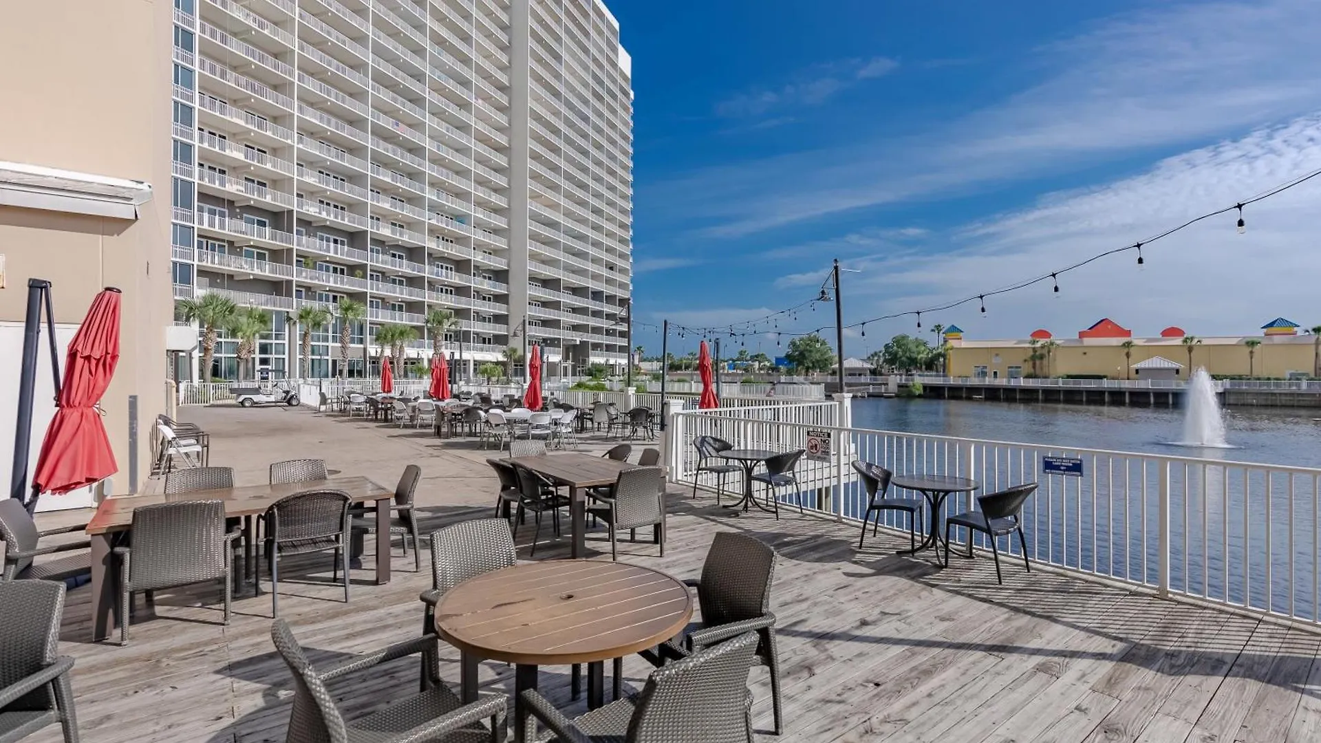 Spacious 4Bd Gulfview Resort Condo! 5 Pools! Free Beach Chairs! By Dolce Vita Getaways Panama City Beach Apartment